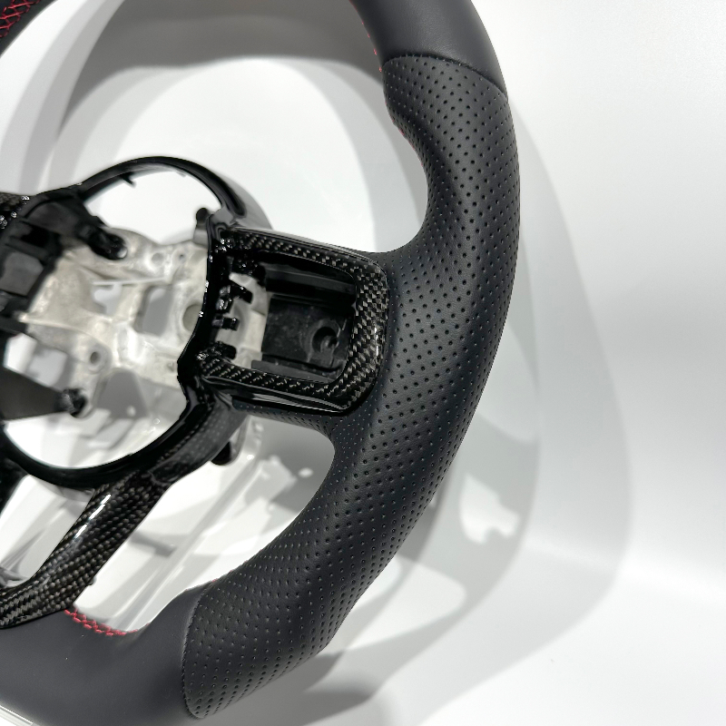 ฝาครอบคาร์บอนไฟเบอร์สีดำ ลายเส - Steering Wheel Cover บทวิจารณ์และราคา